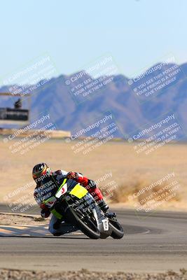 media/Jan-08-2022-SoCal Trackdays (Sat) [[1ec2777125]]/Turn 4 (1145am)/